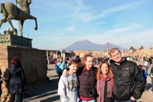 Pompeii Skip-the-Line Tour for Kids & Families with Archaelogist - Meeting Point, Timing, and Staying Together as a Private Group