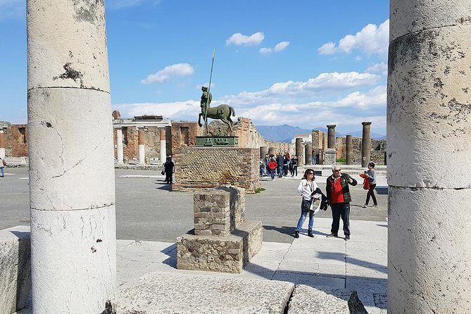 Pompeii Skip-the-Line Tour for Kids & Families with Archaelogist - Teatro Grande: The Big Stage and Why It’s Not Just Another Theater Stop