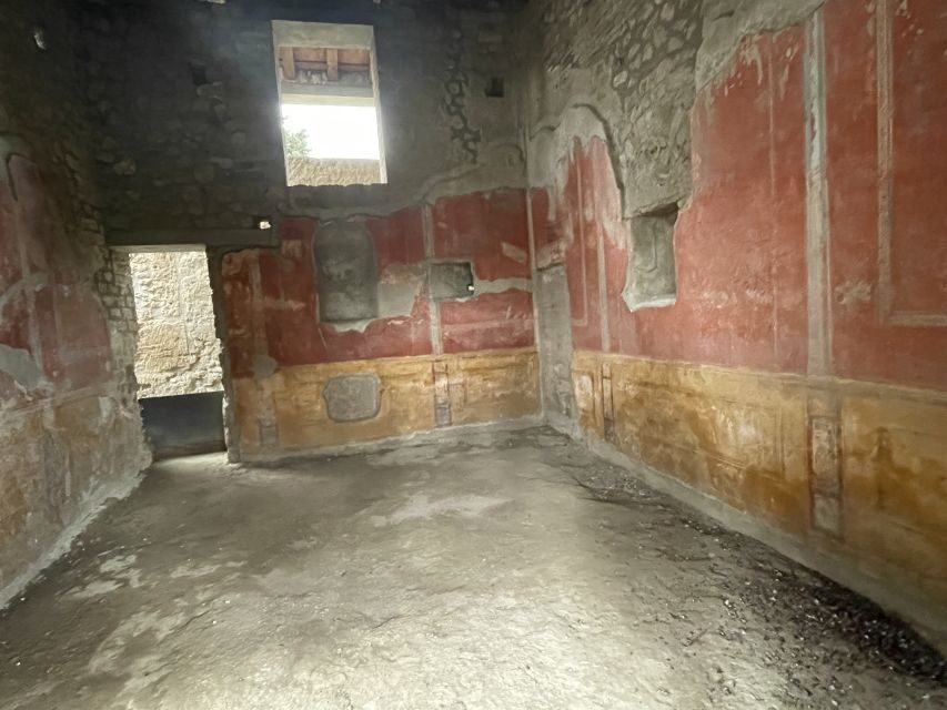 Pompeii: Small-Group Guided Tour with Skip-the-Line Ticket - Amphitheater of Pompeii: where spectacle was a daily mood