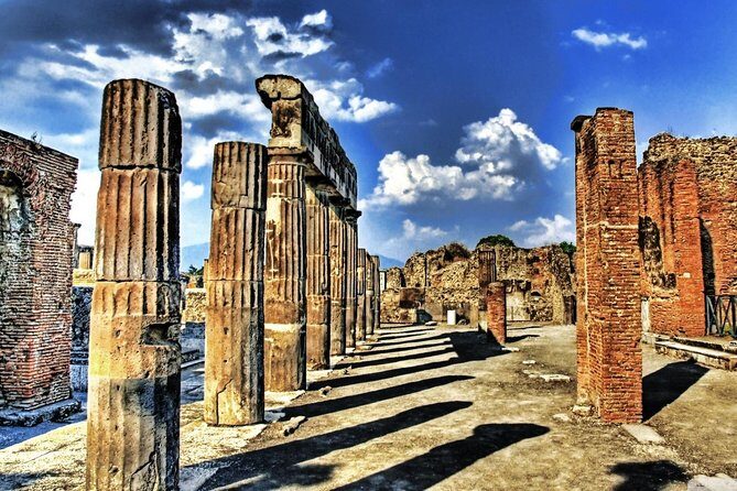 Pompeii Small Group Tour - Tickets Included - English guidance with a pace that won’t fry your brain