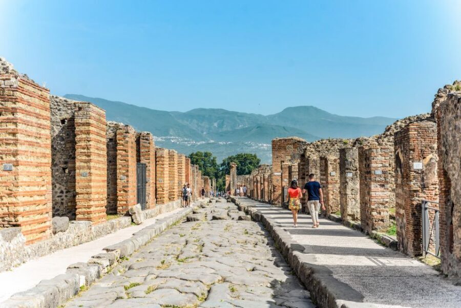Pompeii: Small Group Tour with an Archaeologist - After the guided walk: use your free time like a pro