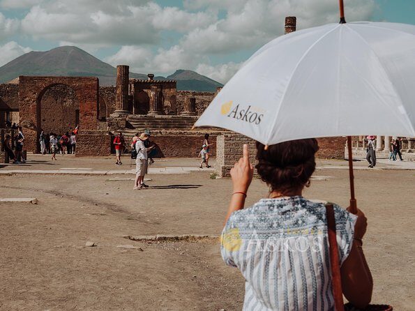 Pompeii Small Group Tour with an Archaeologist - Starting at Porta Marina Superiore: where the tour really saves time