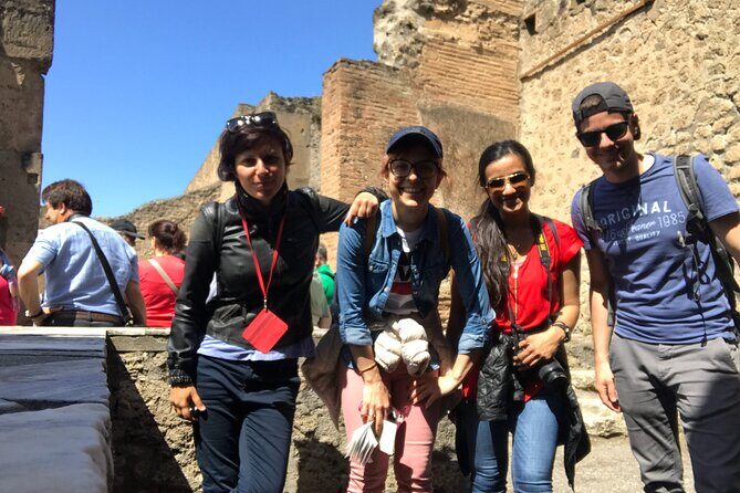 Pompeii Small Group with an Archaeologist and Skip The Line - Lupanar and Temple of Venus: Sex, Religion, and Social Order