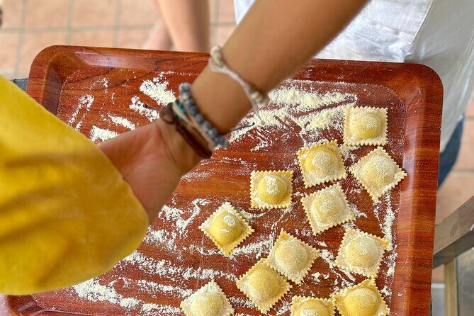 Pompeii Tour and Cooking Class with Mamma - Who should book this Pompeii + cooking combo