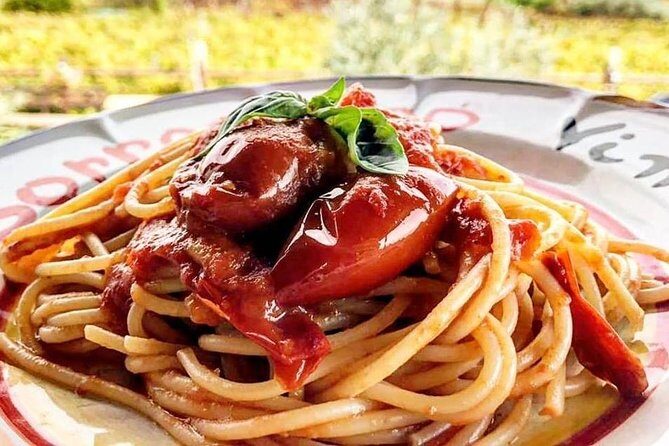 Pompeii Tour & Lunch with Wine Tasting Experience - Pompeii sights you’ll likely cover: streets, temples, homes