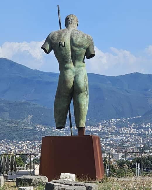 Pompeii: Tour with Archaeologist Guide & Skip-the-Line Entry - Lupanare: Learning from a Building With a Loaded Reputation