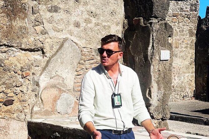 Pompeii tour with LOCAL GUIDE and SKIP THE LINE entrance - Stabian Baths (Terme Stabiane): the oldest thermal complex in Pompeii