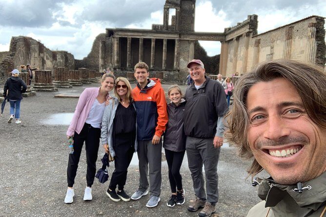 Private Tour of Pompeii - The western Pompeii walkthrough (what you’ll actually see)