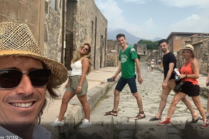 Private Tour of Pompeii - Where you meet (and why it helps you start fast)