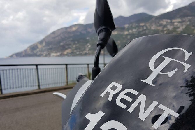 Scooter rental on the Amalfi Coast - Should You Book This One?