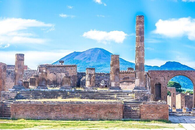 Semi - Private Tour of Pompeii with an Archaeologist - The Roman Streets Plan: Theatres, Shops, and Monuments in About Two Hours