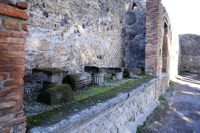 Skip-the-line Exclusive Private Full-Day Complete Ancient Pompeii Guided Tour - The 4-hour structure: highlights that teach you Pompeii fast