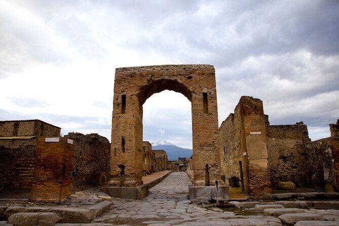 Small Group Guided Pompeii Tour from Positano - What to Bring and How to Prepare for a Ruins Walk