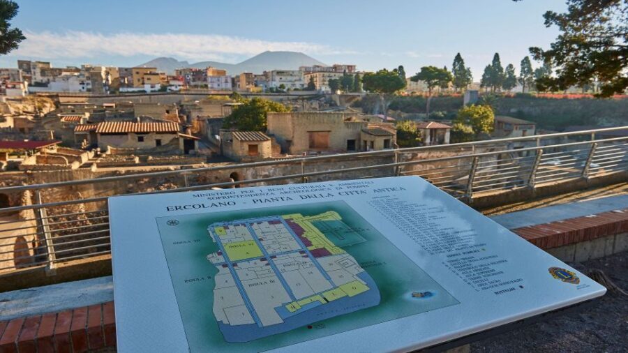 Sorrento: Pompeii & Herculaneum Tour with Skip-the-Line - Pompeii: big streets, dramatic sites, and crowds you can manage