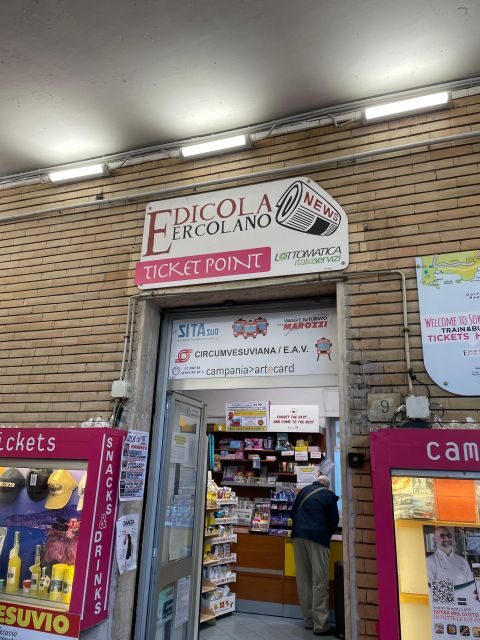 Sorrento: Skip-the-Line Pompeii Express Tour by Train - What to pack (and what not to forget) for Pompeii ruins