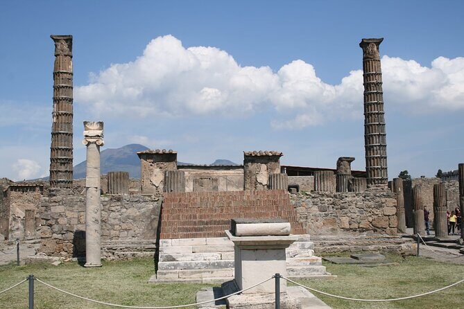Tramvia Napoli Daily Trip to Pompeii Ruins - Naples return: scheduled windows, plus real-world routing